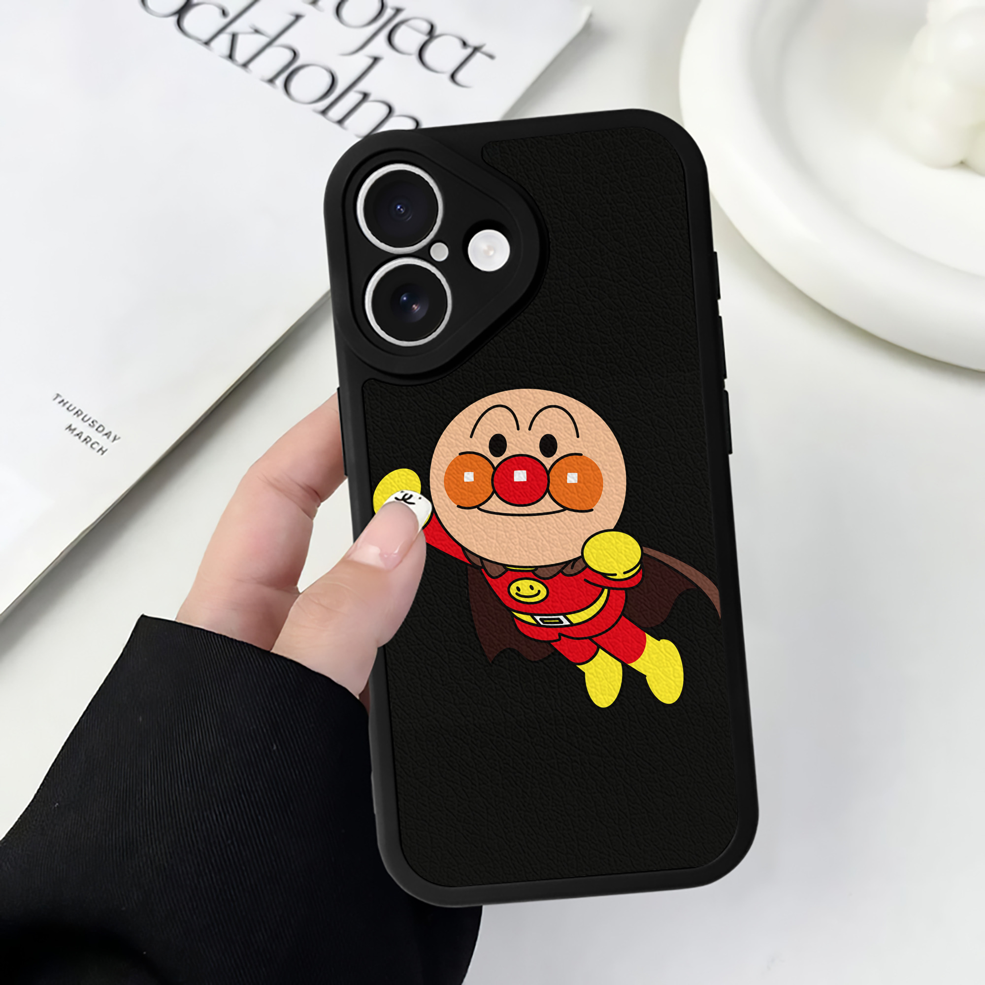 （画像用） アンパンマン Anpanman 【iPhone 16シリーズ対応】シリコンスマホケース（レザー調） 材質：シリコン